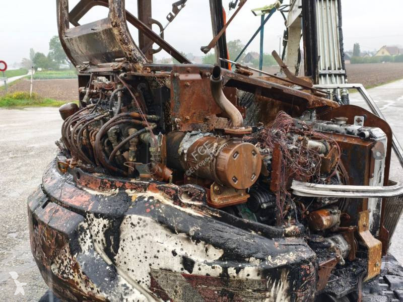 Багер Volvo ECR58F / Certificat CE endommagée