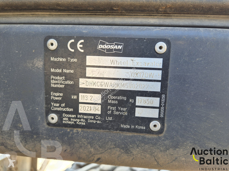 Багер Doosan W5