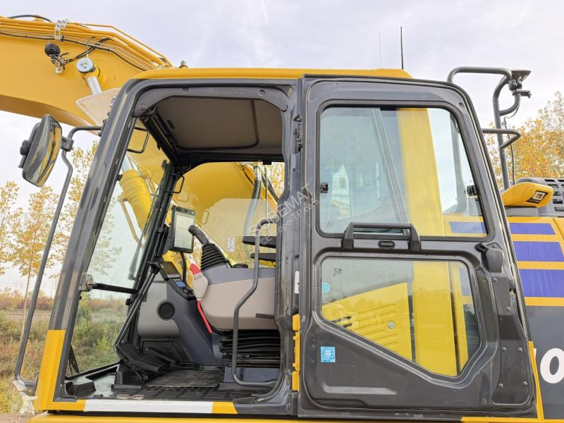 Escavadora Komatsu I-11E0