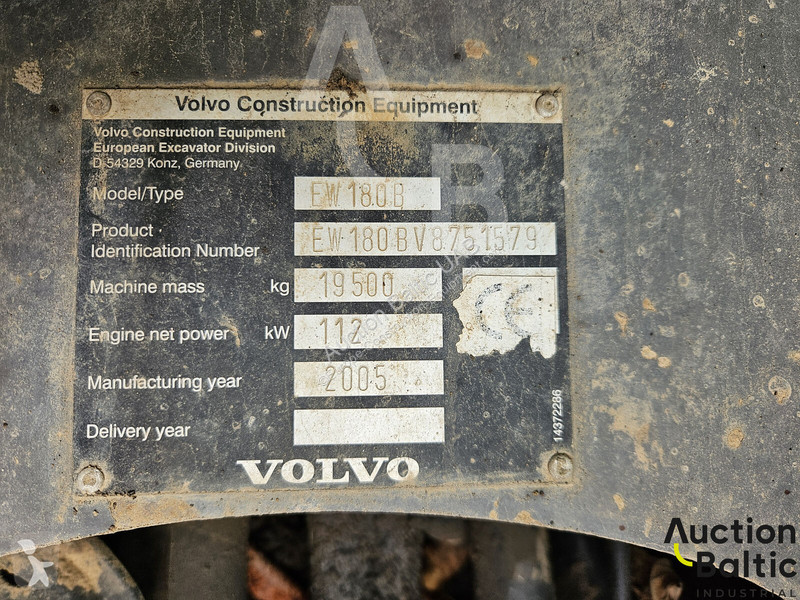 Escavadora Volvo