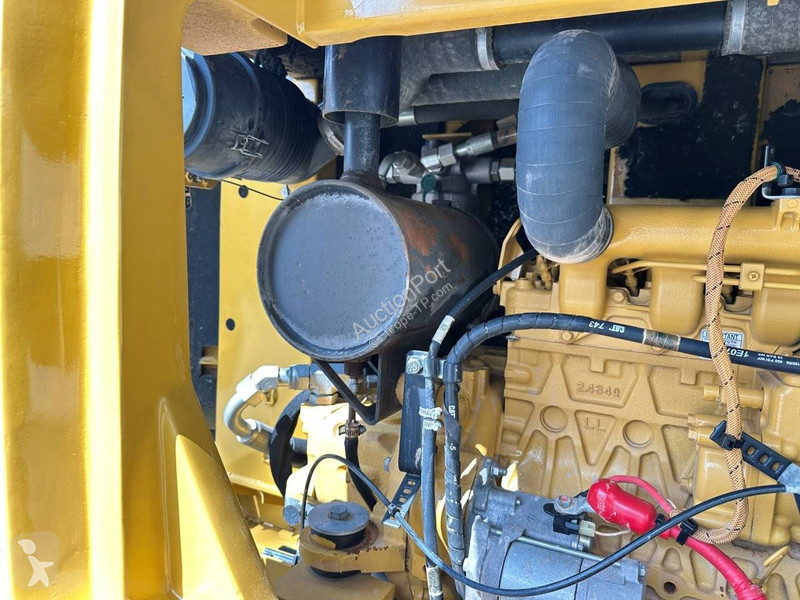 Escavadora Caterpillar .5E2