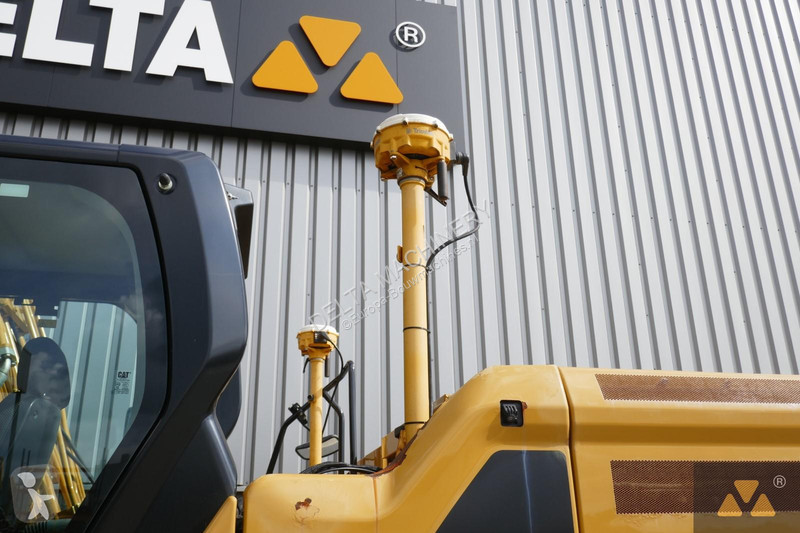 Escavatore Caterpillar