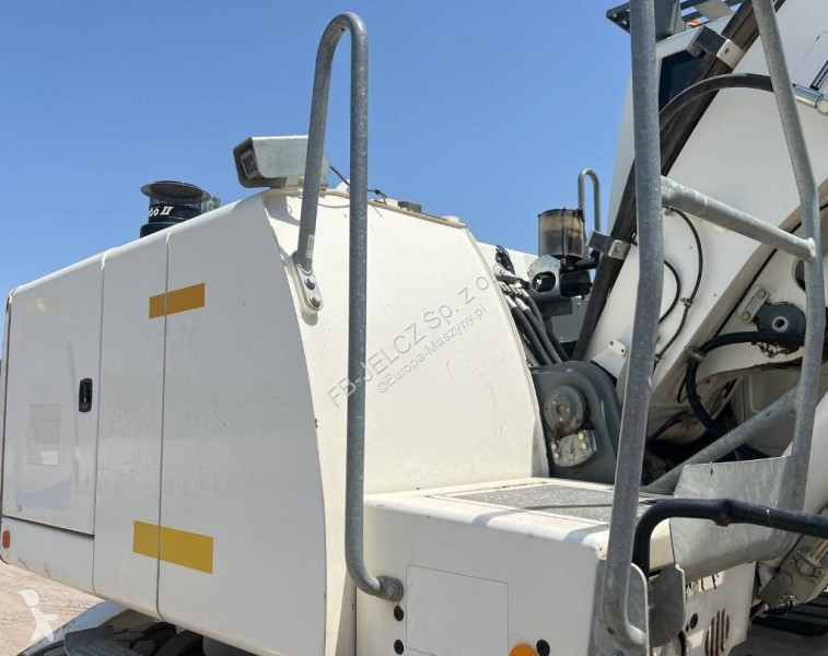 Excavator Liebherr A 914 Mobile digger