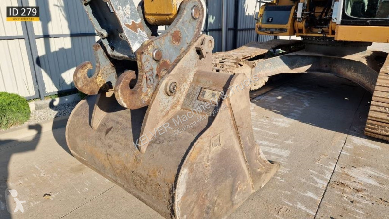 Excavator Liebherr R 926 LC Litronic