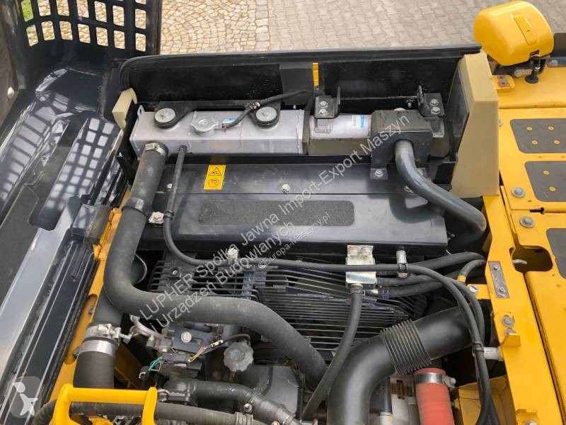 Excavator Komatsu PC210LC-11