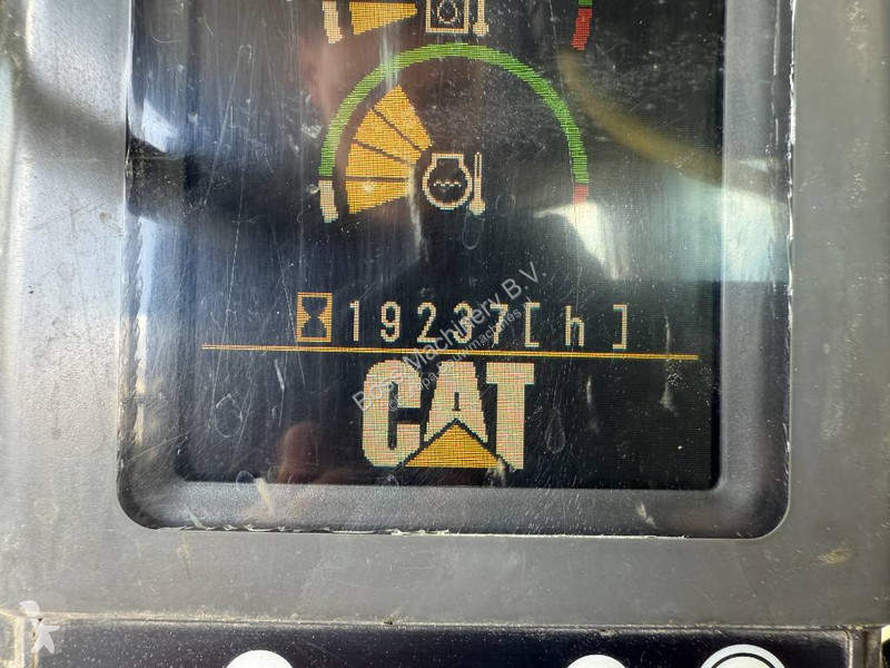 Escavadora Caterpillar ME - Automatic Greasing...