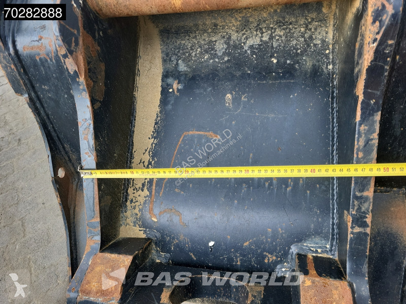 Escavadora Doosan -7 4 BUCKETS