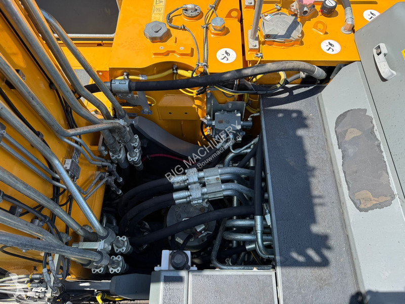 Excavadora Liebherr NLC