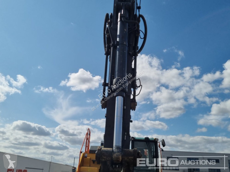 Graafmachine Volvo EC380EL