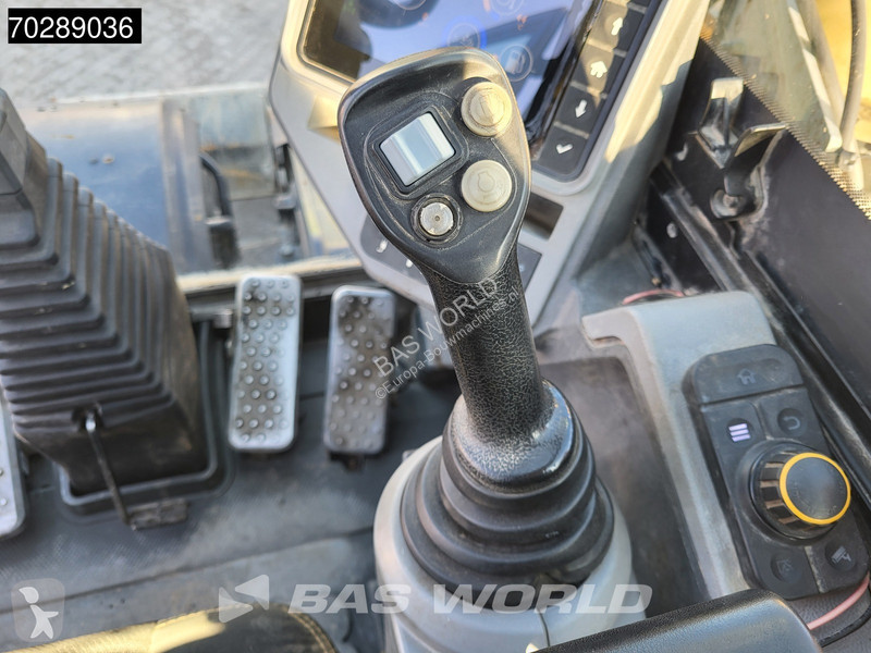 Escavadora JCB HD110W T4F HYDRADIG