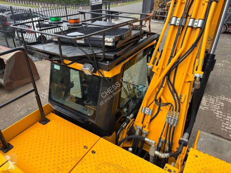 Escavadora JCB 220 XL 4F - 220 X