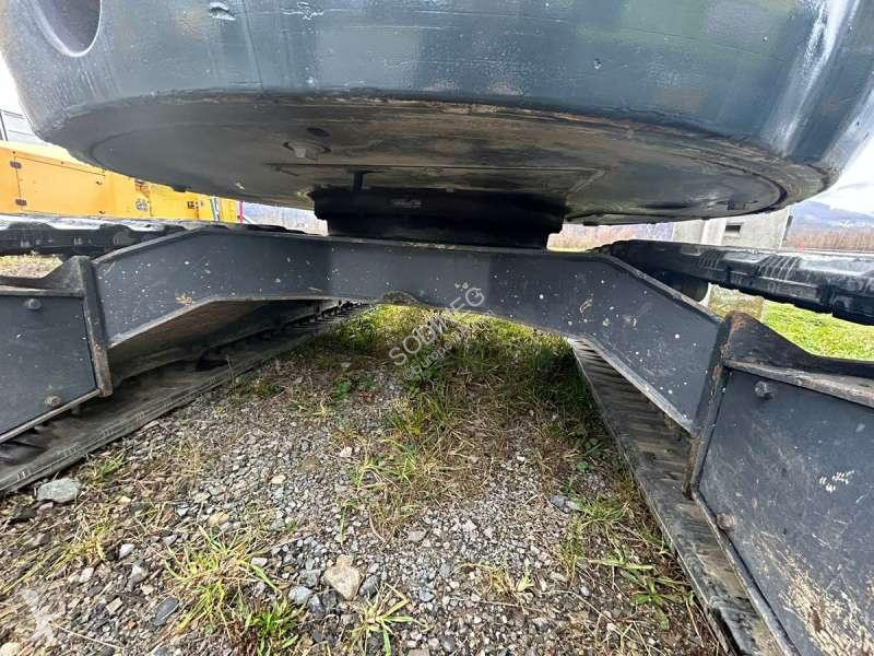 Excavator New Holland E50B