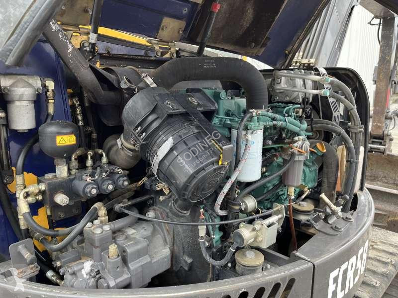 Escavadora Volvo