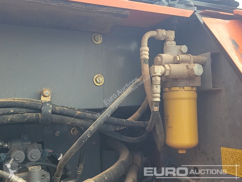 Escavatore Hitachi -5B