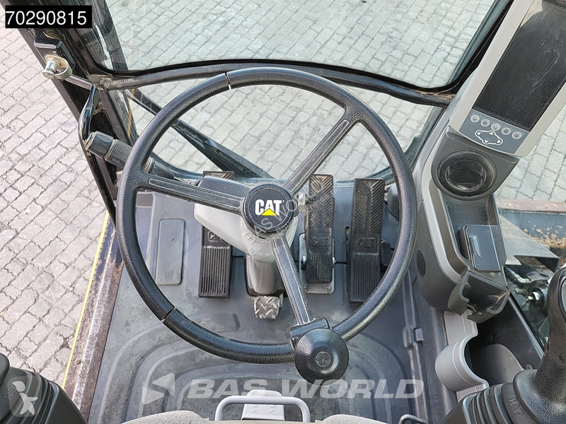 Excavator Caterpillar D