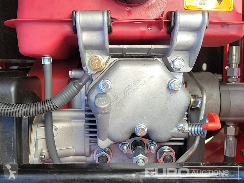 Escavadora JPC HT12