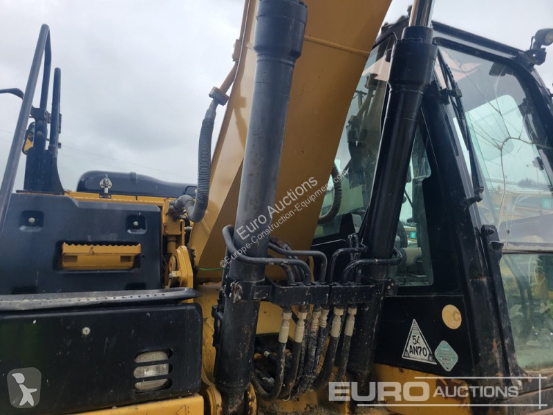 Excavator Caterpillar