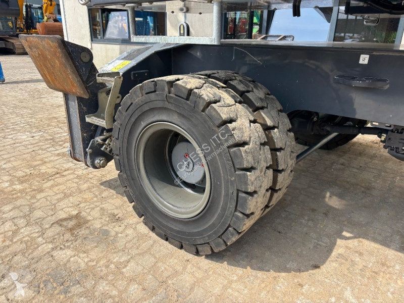 Excavator Fuchs F