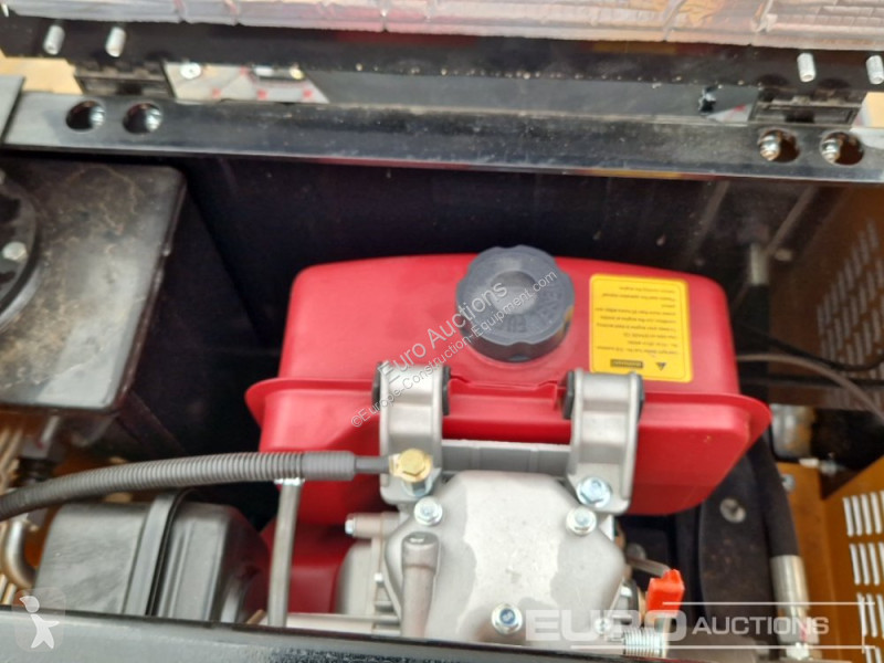Escavadora JPC HT12