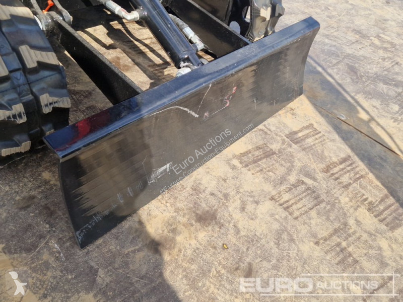 Escavadora JPC HT12