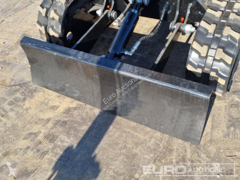 Escavadora JPC HT12