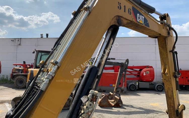 Skovl Caterpillar minipelle sur chenilles diesel