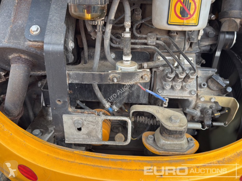 Excavator JCB L
