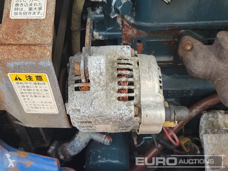 Escavatore Kubota K-020