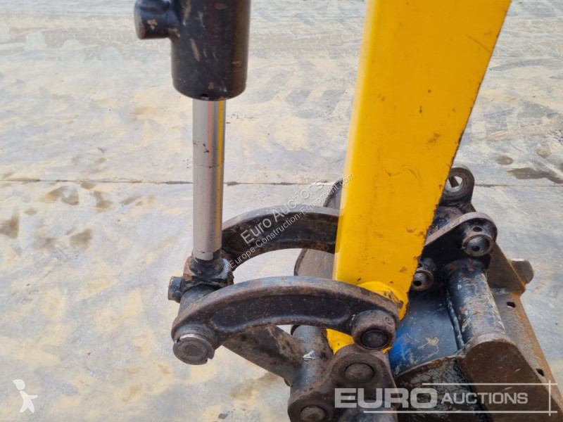 جرافة JCB