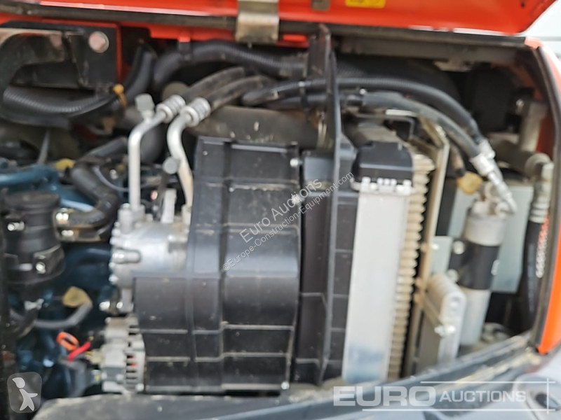 Escavadora Kubota KX080-4A2