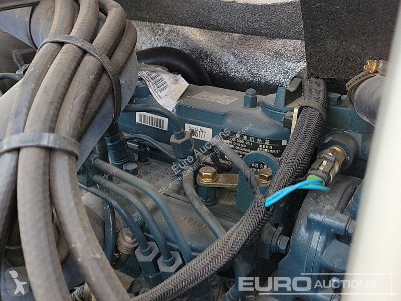 جرافة Bobcat E27Z