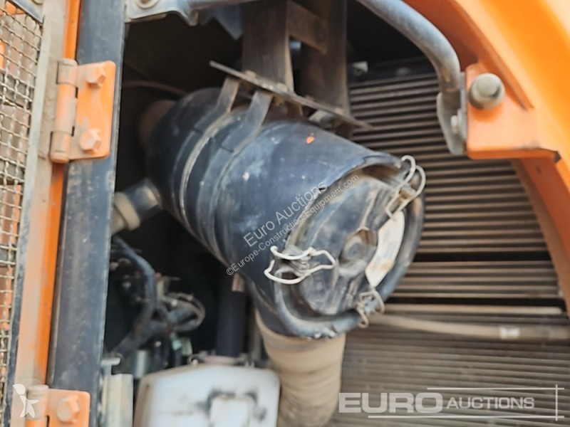 جرافة Doosan -5