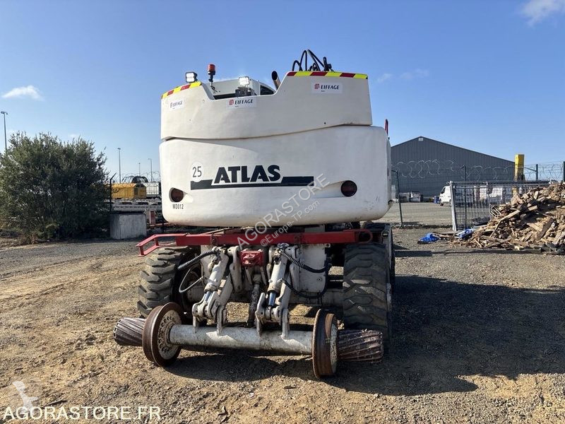 Excavadora Atlas Z