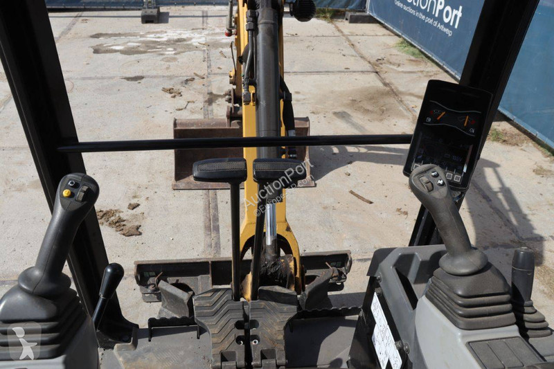 Excavator Caterpillar 301.7 CR