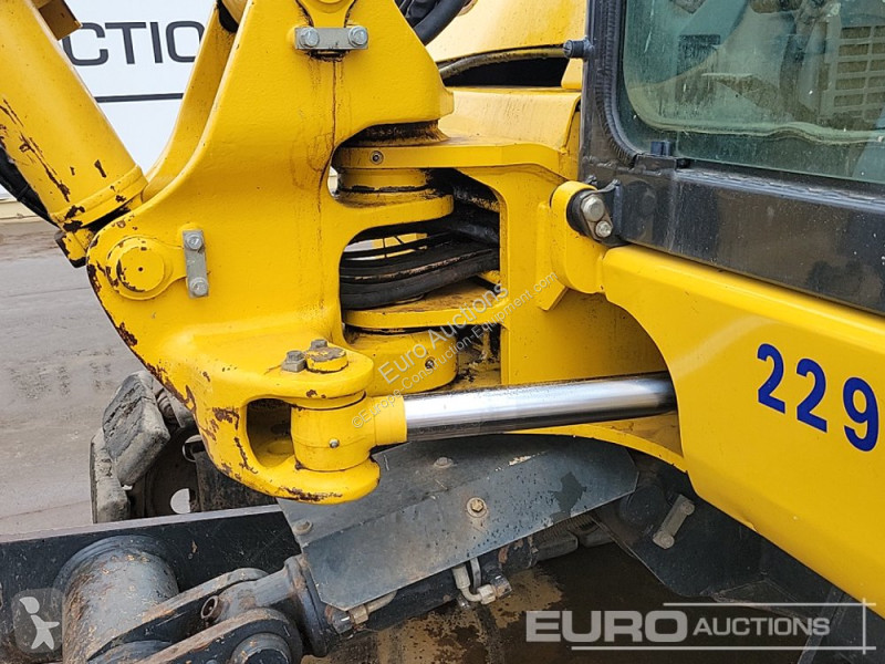Escavatore Komatsu PC80MR-5