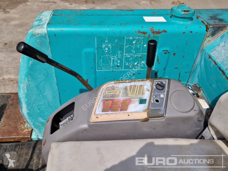 Excavator Komatsu PC10-7