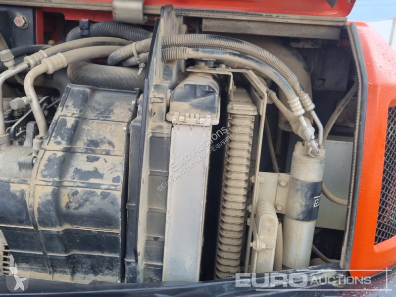 Escavadora Kubota KX080-4A2