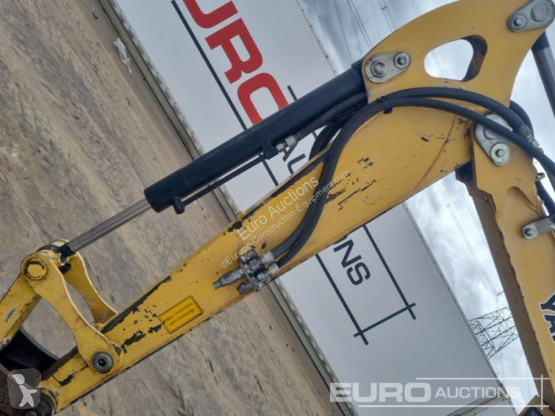 Excavator Yanmar SV26