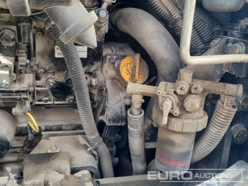 Escavadora Kobelco SK17SR-3E
