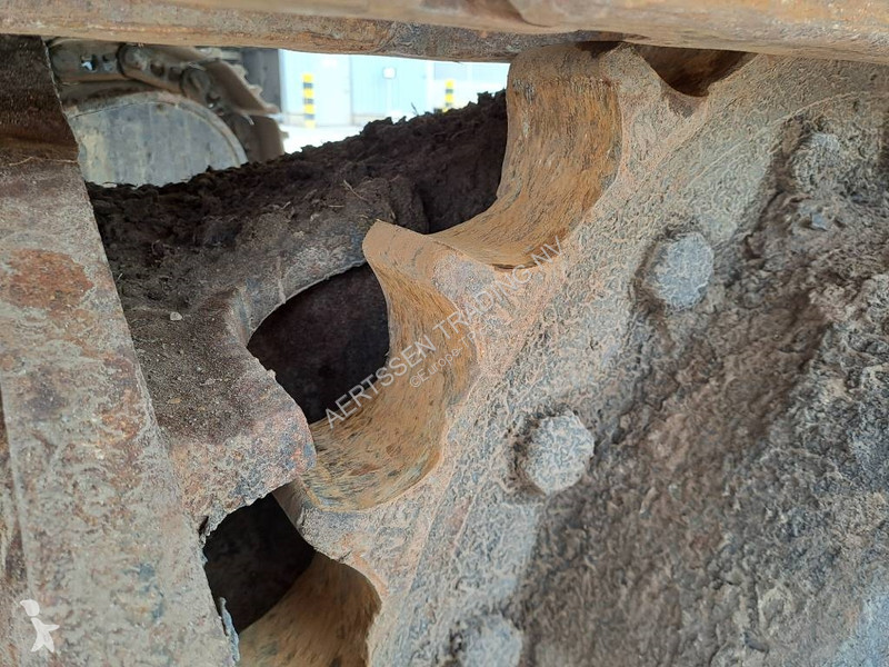 Excavadora Caterpillar UHD