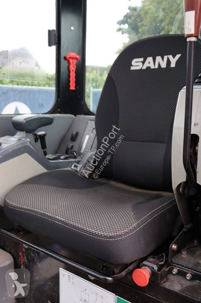 جرافة Sany SY18C
