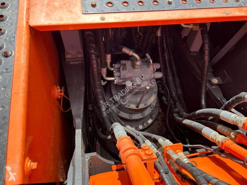 Escavadora Hitachi LC-6 (GPS Prepared)