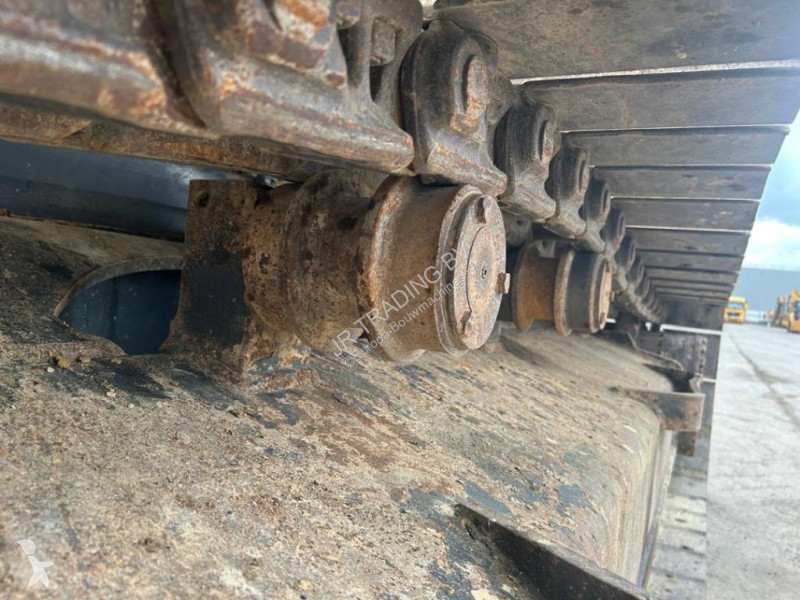 Excavator Komatsu LC-10