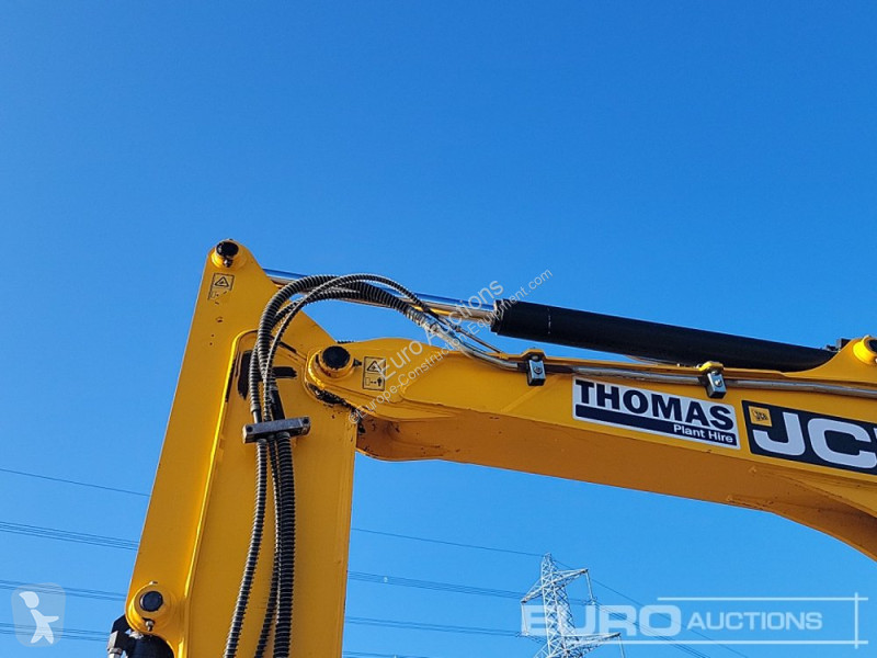 Lopatový nakládač JCB 86C-2