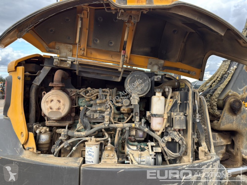 Excavator Volvo D