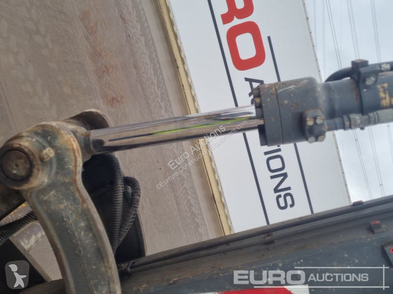 Lopatový nakládač Volvo D