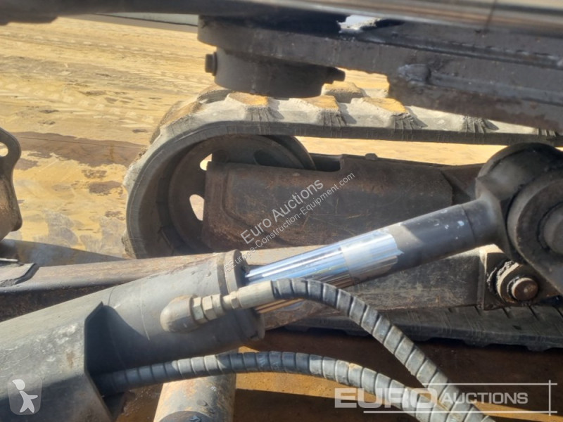 Lopatový nakládač Volvo ECR50D