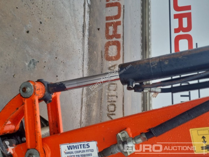 Lopatový nakládač Kubota KX027-4