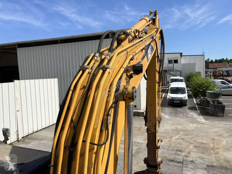 Escavatore Caterpillar