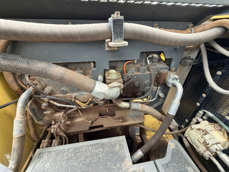 Rýpadlo Liebherr R976 HDSL